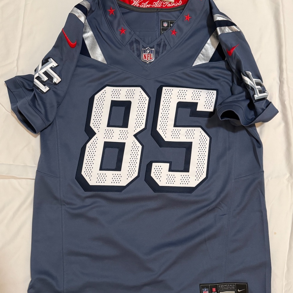 New England Patriots Nor'Easter Rivalries FUSE Limited Jersey - #85 Henry - S